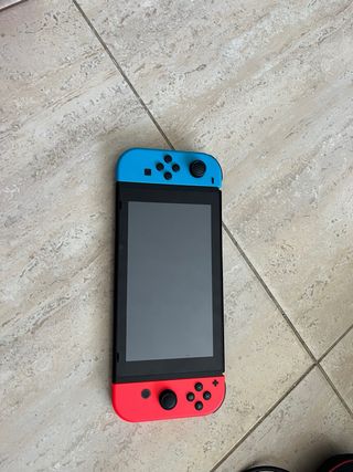 Nintendo Switch Azul/Rojo Completo