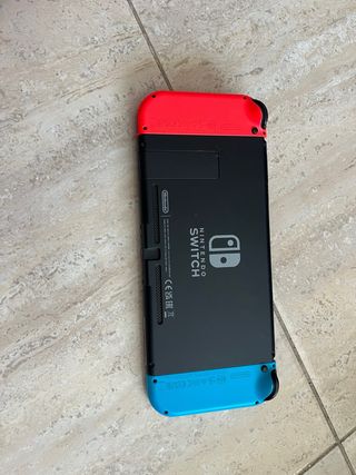 Nintendo Switch Azul/Rojo Completo
