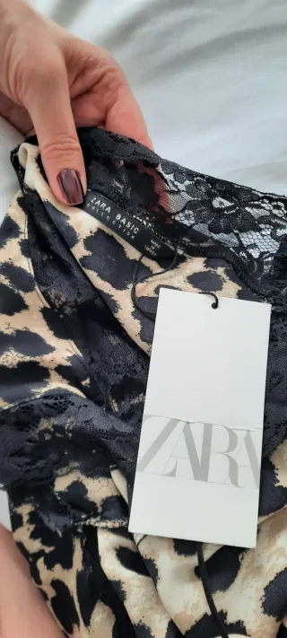 Top Zara Animal Print Encaje  Talla M