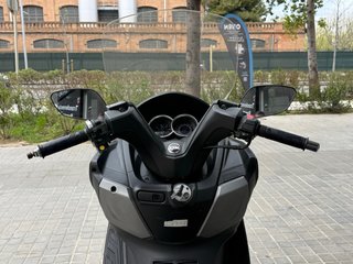 Sym Maxi Scooter 125cc