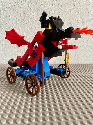 LEGO 6043 Dragon Knights Dragon Defender