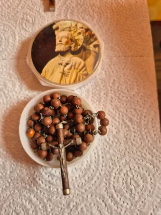 Rosari e portachiavi religiosi antichi