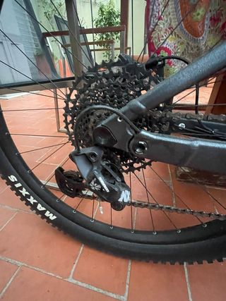 Bicicleta Scott Strike eRIDE 930 Negra