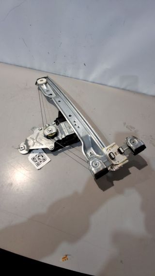 ELEVALUNAS TRASERO DERECHO Opel Meriva B (03.2010->)