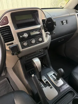 Mitsubishi Montero 2007