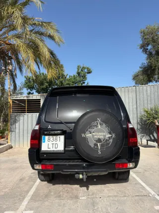Mitsubishi Montero 2007