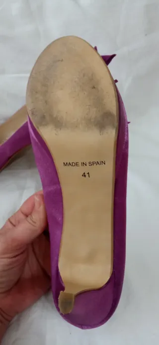 Zapatos de tacón morados Ángel Alarcón