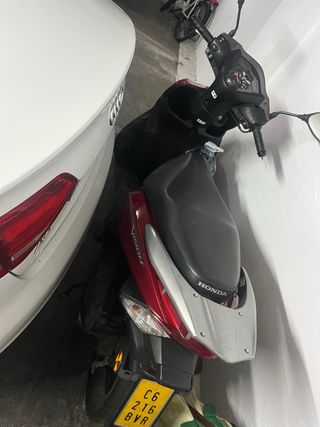 Honda Vision 49CC 2013 Roja