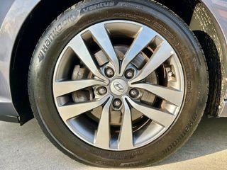 Hyundai i30 1.4TGDI TEcho Tech