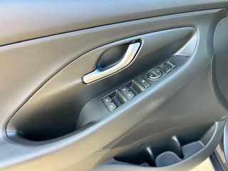 Hyundai i30 1.4TGDI TEcho Tech
