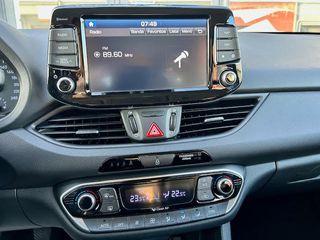 Hyundai i30 1.4TGDI TEcho Tech