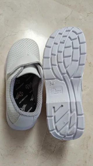 Zapatos de trabajo blancos certificados