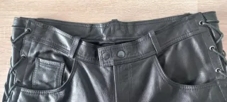 Pantalón de cuero genuino negro