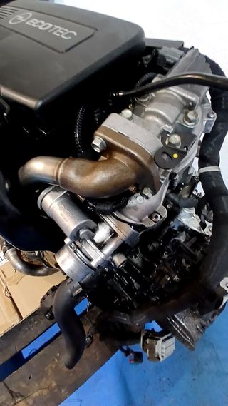 MOTOR COMPLETO Opel Astra J Berlina 5p (12.2009->)