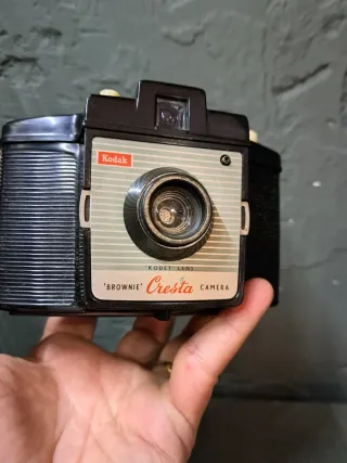 Cámara Kodak Brownie Cresta Vintage