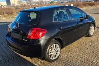 Toyota Auris 2009
