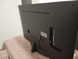 Smart TV LG UHD AI Negra