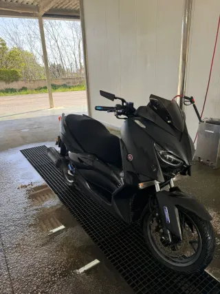 Yamaha Xmax 125