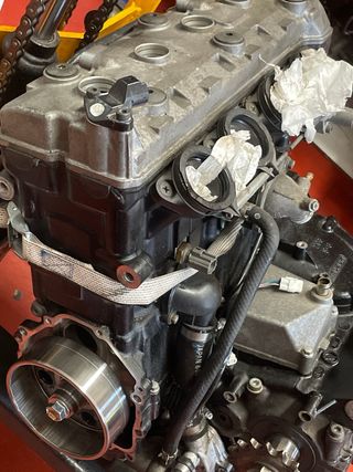 Motor Suzuki GSR600 2007