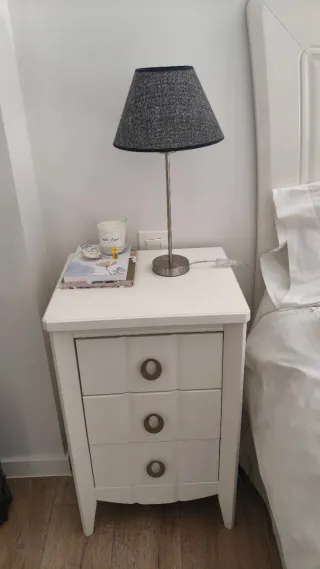 Lámparas de mesa y lámpara grande