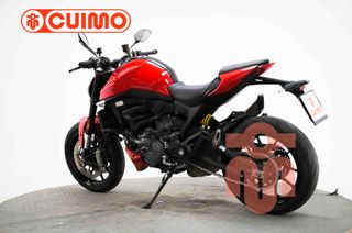 DUCATI MONSTER 937
