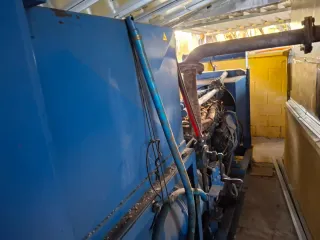 Generador de luz grupo electrógeno de 175 kva.