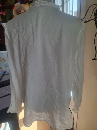 Camisa romántica blanca