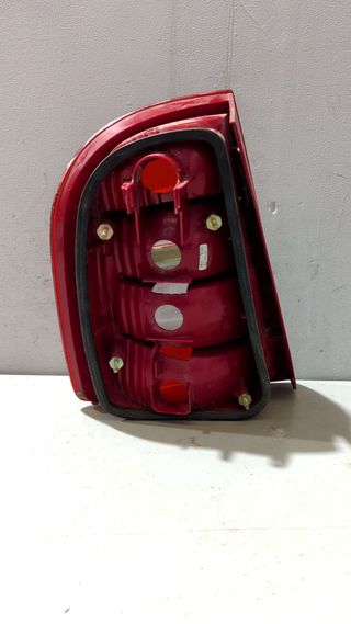 PILOTO TRASERO DERECHO Skoda Fabia Combi (6Y5)(2000->)