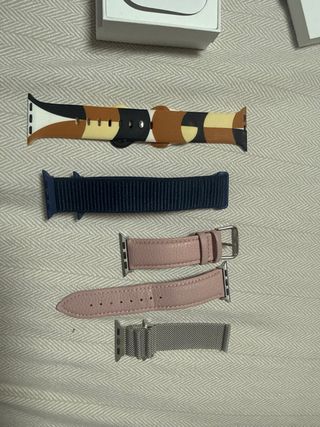 Apple Watch SE GPS 40mm Starlight Aluminio