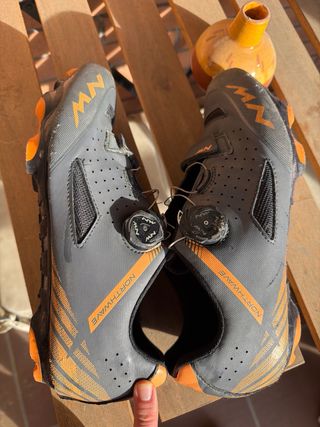 Zapatos MTB Northwave con calas Shimano Talla 42