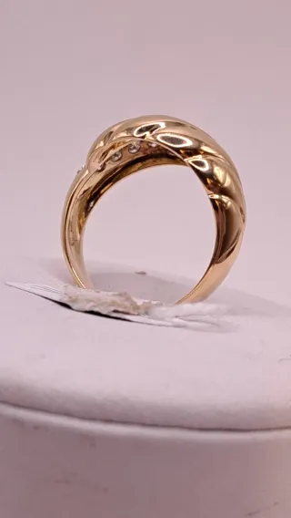 Anillo Oro 18k con Diamantes