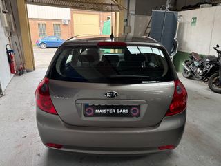 KIA CEED 1.4 CONCEPT 110CV 3 AÑOS DE GARANTIA