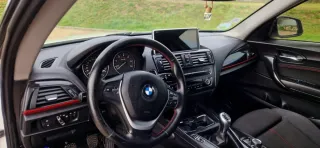 BMW serie 1 sports  2012