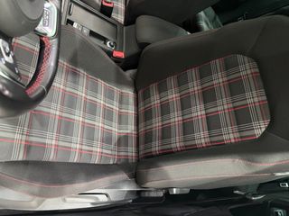 VOLKSWAGEN Golf GTI Performance 2.0 TSI 180kW245CV
