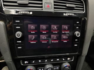 VOLKSWAGEN Golf GTI Performance 2.0 TSI 180kW245CV