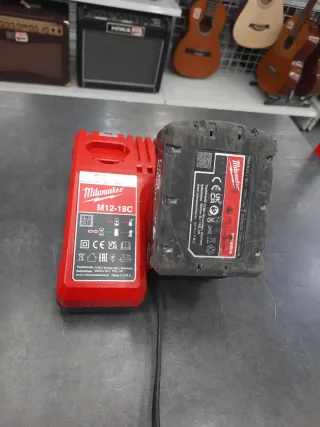 Martillo Taladro Milwaukee M18 BLH