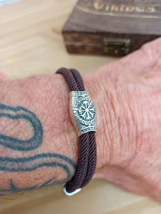 Pulsera Vikinga Brújula(incluye caja)