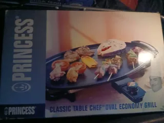 Plancha Eléctrica Princess Oval Economy