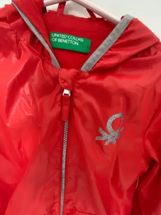 Chaqueta Benetton niña roja