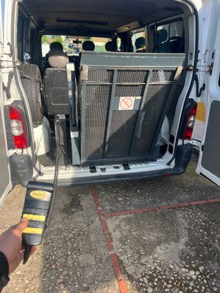 Plataforma elevadora minusválidos RICON