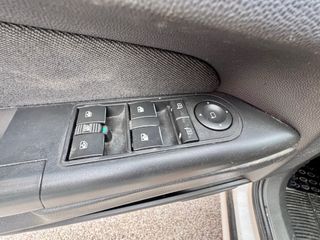 644114491 Opel Zafira 2011 7 plazas 140.000KM