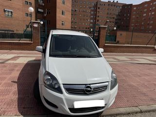 644114491 Opel Zafira 2011 7 plazas 140.000KM