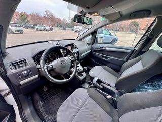 644114491 Opel Zafira 2011 7 plazas 140.000KM