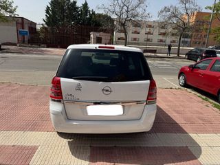 644114491 Opel Zafira 2011 7 plazas 140.000KM