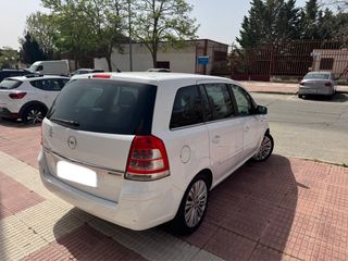 644114491 Opel Zafira 2011 7 plazas 140.000KM