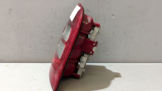 PILOTO TRASERO DERECHO Skoda Octavia Berlina (1U2)(2001->)