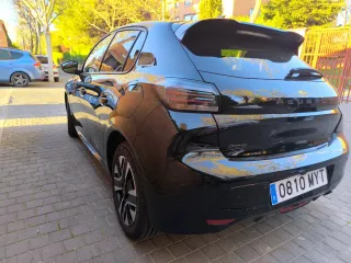 Peugeot 208 2025