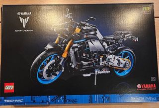 LEGO 42159 – Yamaha MT-10 SP