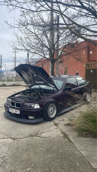 BMW e36 compact