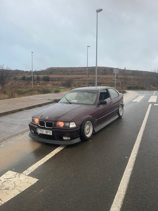 BMW e36 compact
